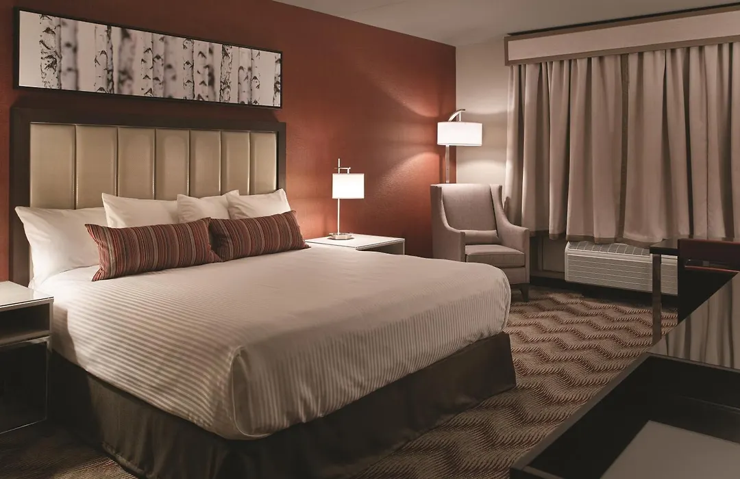 Oxford Casino Hotel-1